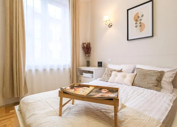 Station Aparthotel 3*