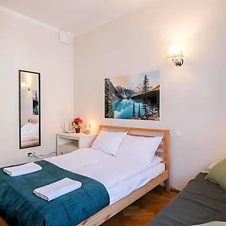 Station Aparthotel